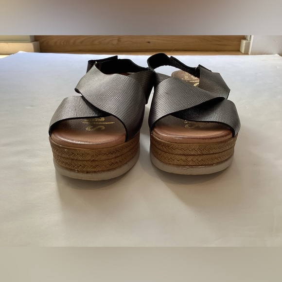 Oh! My Sandals, top Spanish sandal brand, size 40, like new. Silver - Picture 6 of 8